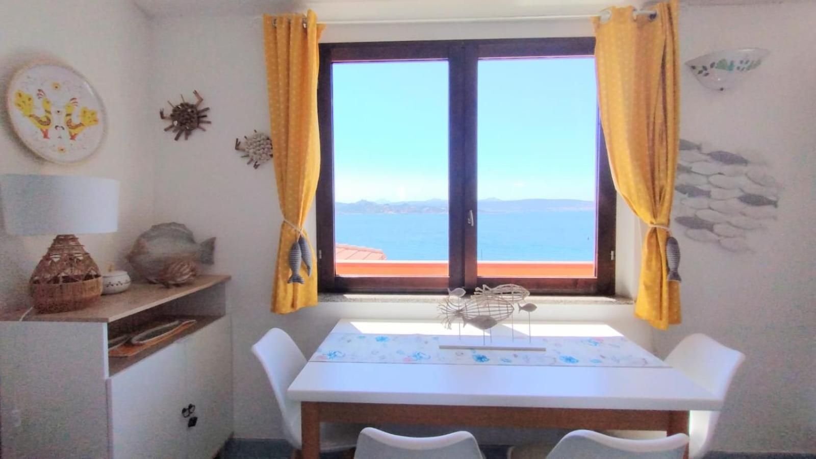 Appartamentino Panoramico...Con Finestra Sul Mare! ลามัดดาเลนา ภายนอก รูปภาพ